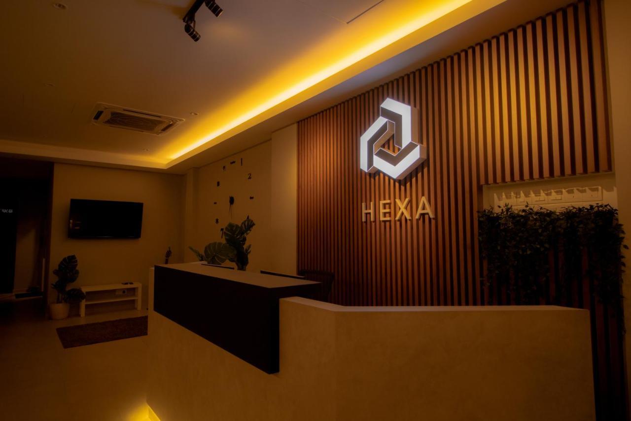 Hexa Hotel & Backpackers Capsules Bukit Bintang Kuala Lumpur Exterior photo