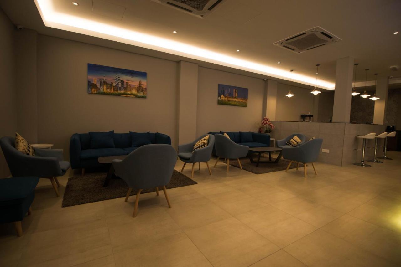 Hexa Hotel & Backpackers Capsules Bukit Bintang Kuala Lumpur Exterior photo